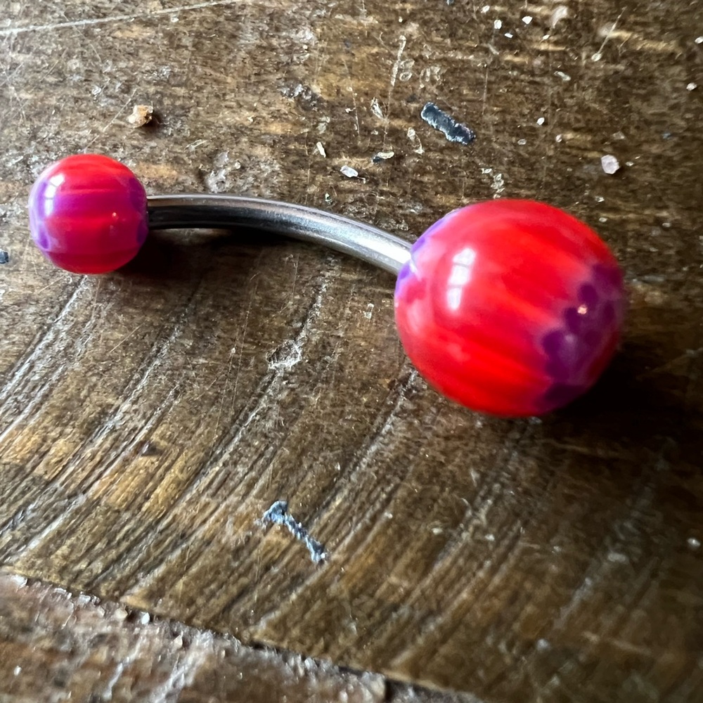 Red belly ring